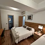 Πανσιόν Alogar 2*