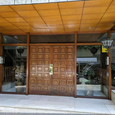 阿鲁阁旅馆