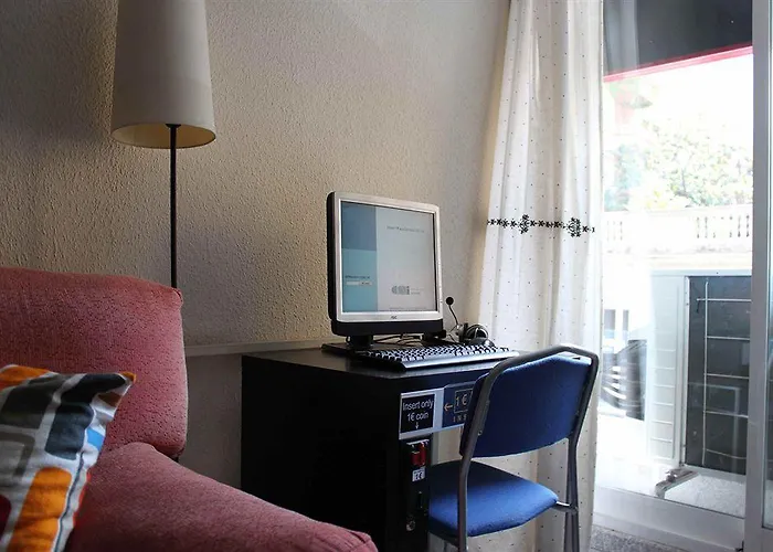 Alogar Vendégház 2*