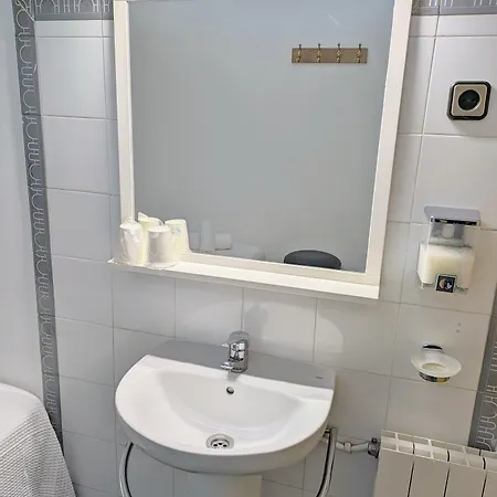Gæstehus Alogar 2*